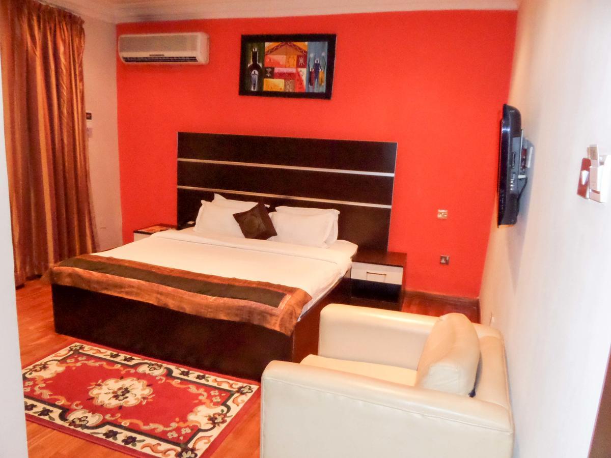 Aries Suites Lagos Exterior photo